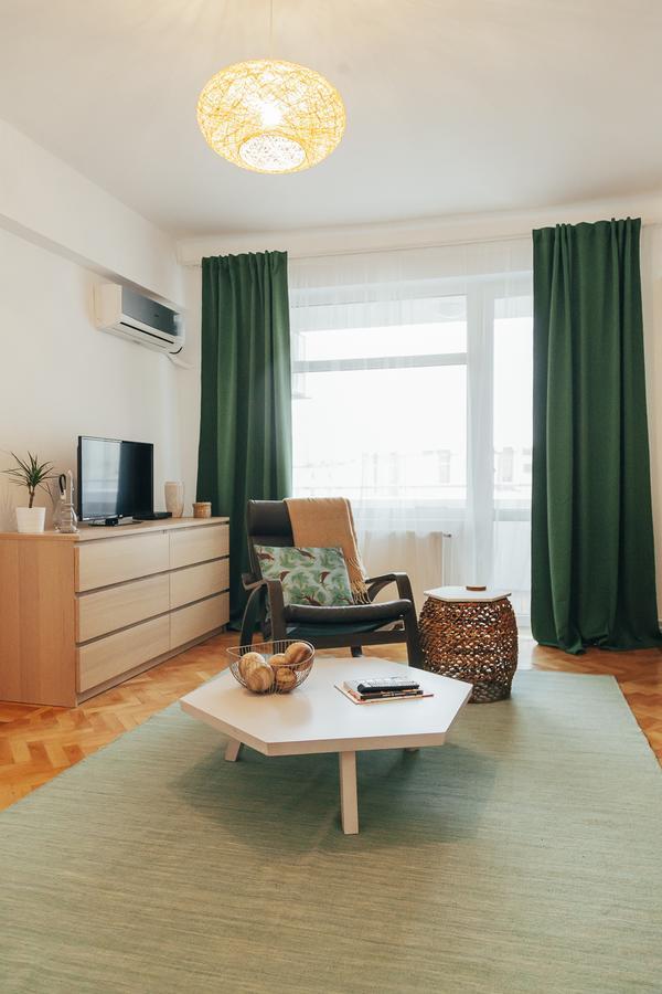 Old Town View Apartment Bucharest Exterior photo
